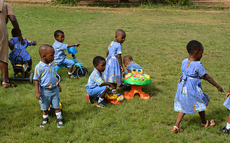 Olaf children playing